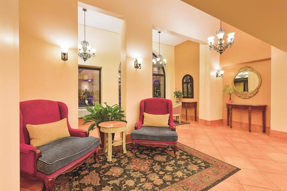 La Quinta Inn Suites San Francisco Airport West Pet Policy