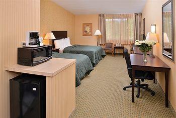 Quality Inn Old Saybrook Pet Policy
