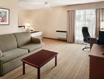 Days Inn Brantford Pet Policy