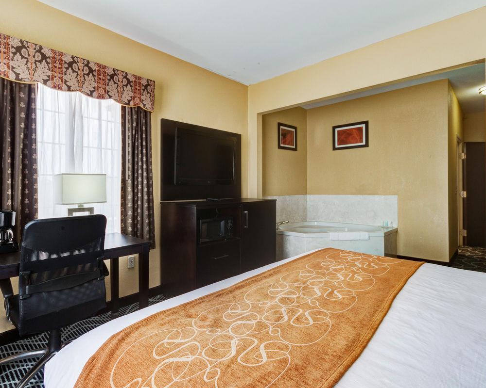 Comfort Suites Lake Ray Hubbard Pet Policy