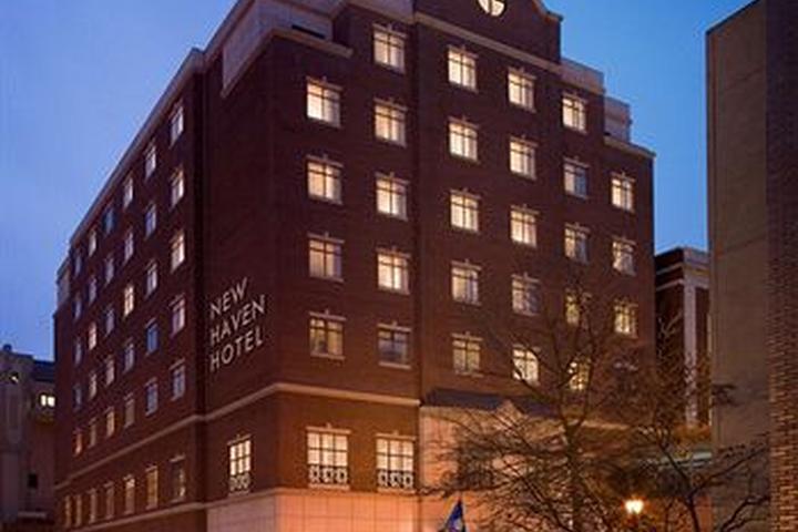 Pet Friendly New Haven Hotel