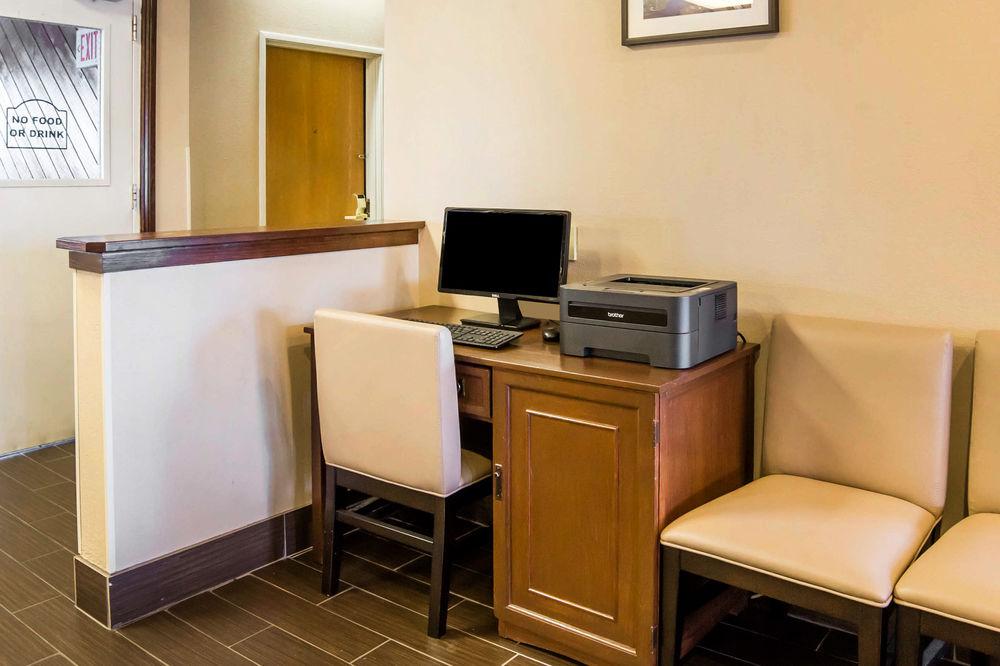 Comfort Inn Evanston Pet Policy