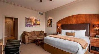 The Mining Exchange Wyndham Grand Hotel Is Pet Friendly - 