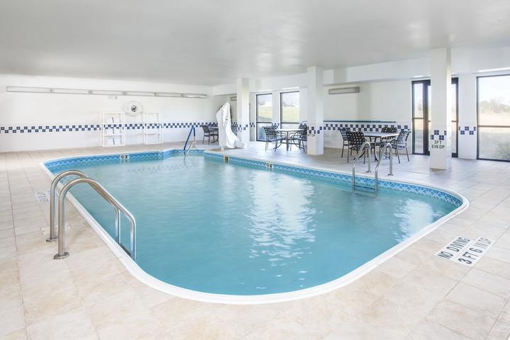 Pet Friendly Hotels In Wichita Ks Bringfido