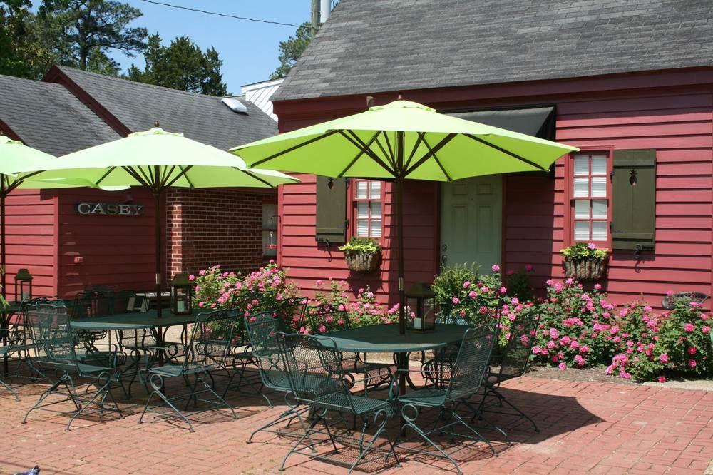 Williamsburg Manor B&B Pet Policy