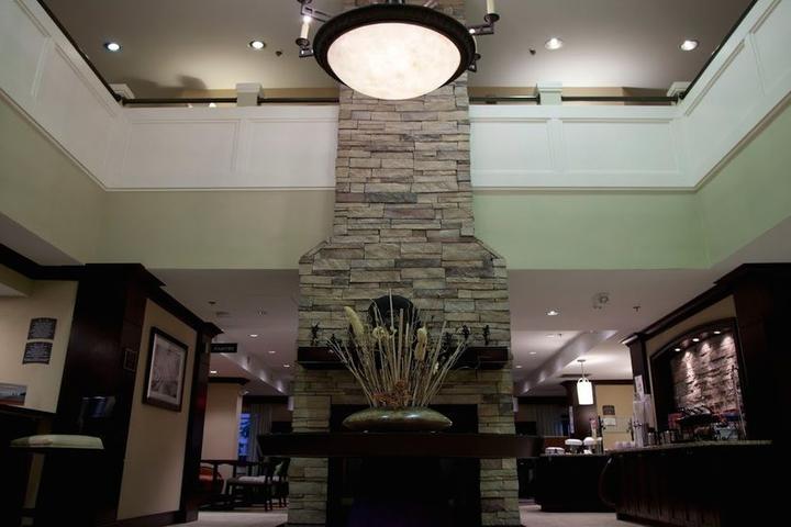 Pet Friendly Hotels In Chatsworth Ca Bringfido Pet Friendly Hotels In Chatsworth Ca Bringfido