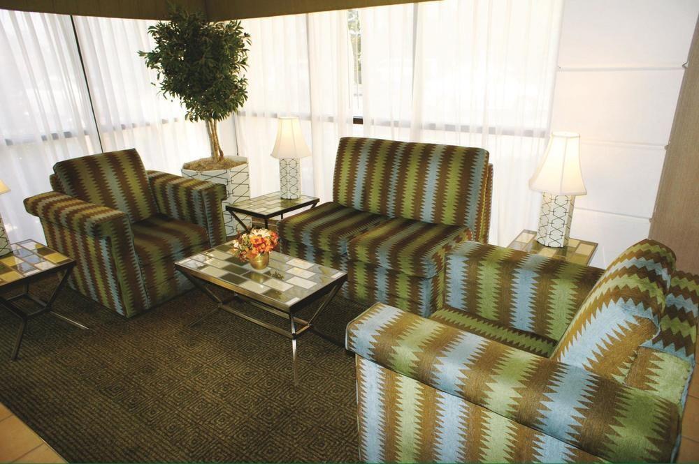 La Quinta Inn Suites Baltimore Bwi Airport Pet Policy