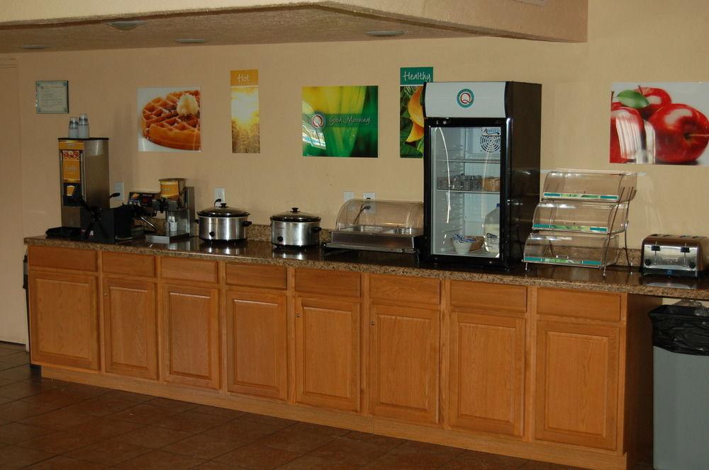 Quality Inn Taos Pet Policy