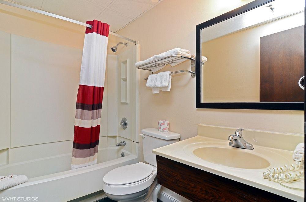 Red Roof Inn Binghamton North Pet Policy