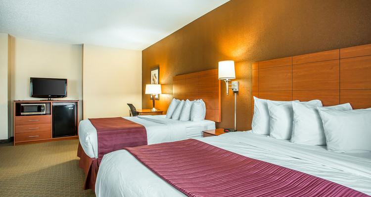 Quality Inn Sheboygan Pet Policy