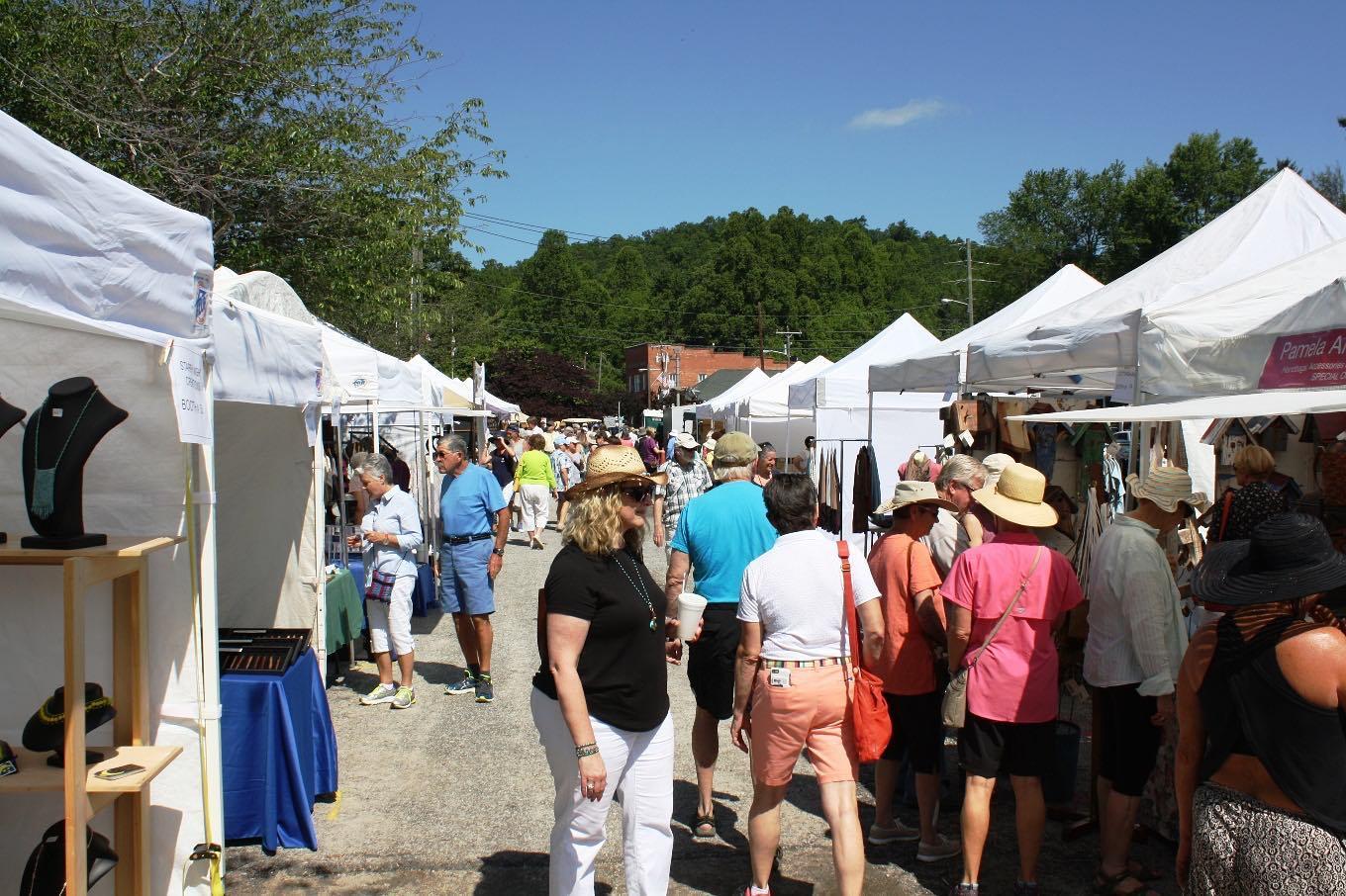 Pet Friendly Saluda Arts Festival