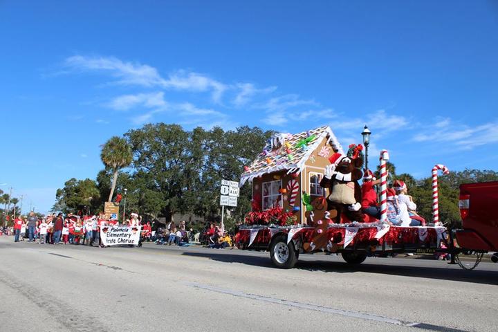 Pet Friendly St. Augustine Christmas Parade