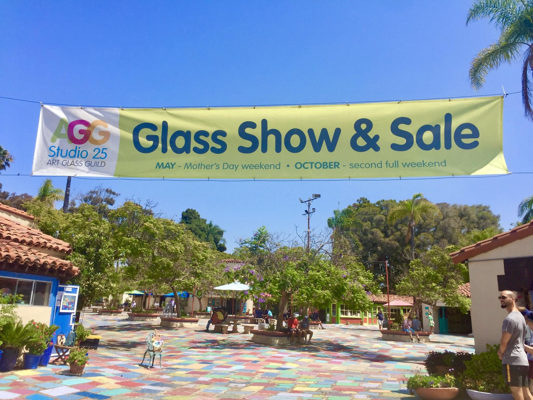 Pet Friendly Art Glass Guild Spring Patio Show