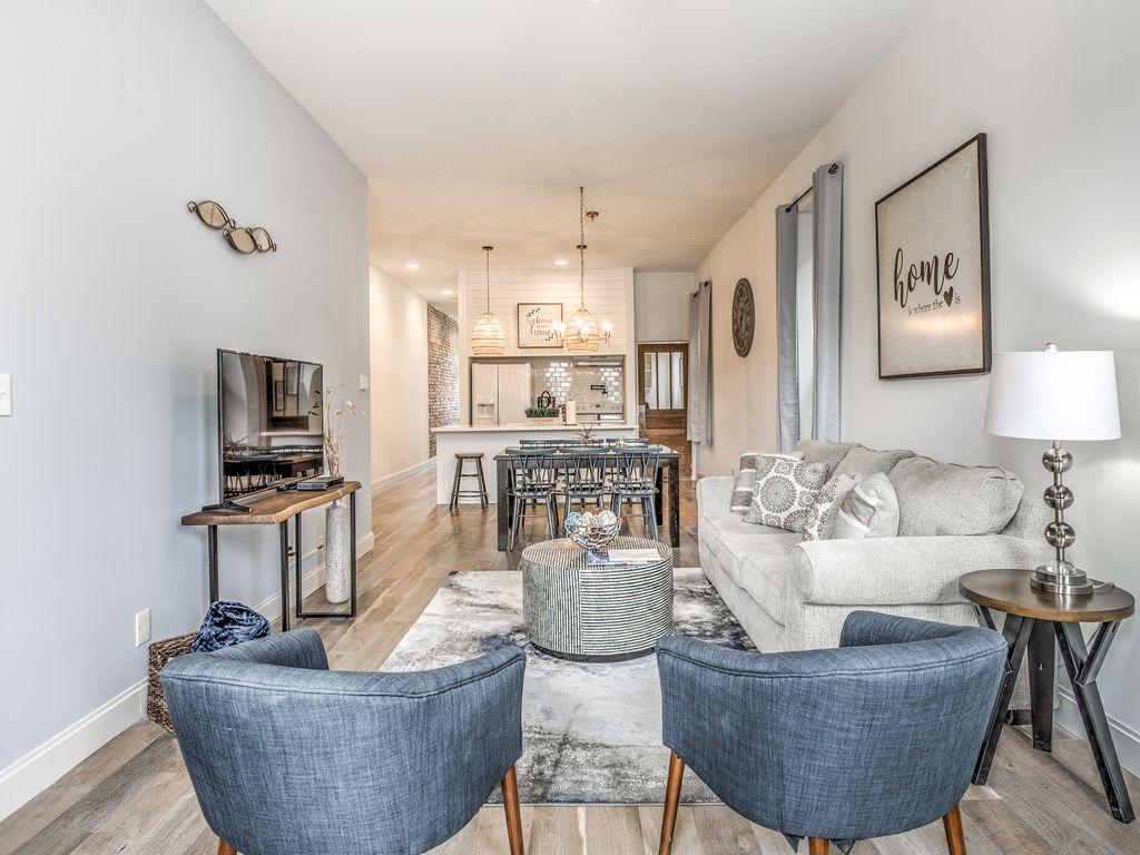 Lovely Designer Home Jz Vacation Rentals Pet Policy