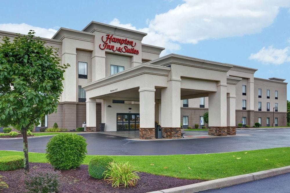 Pet Friendly Hampton Inn and Suites New Hartford/Utica