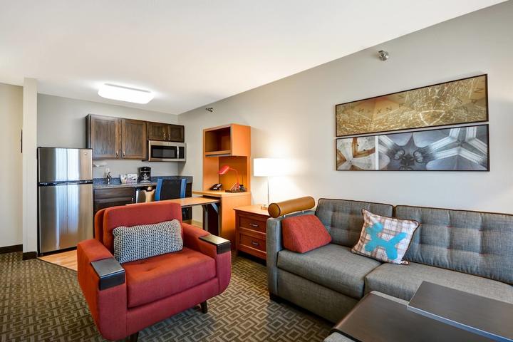 Pet Friendly TownePlace Suites by Marriott Sioux Falls