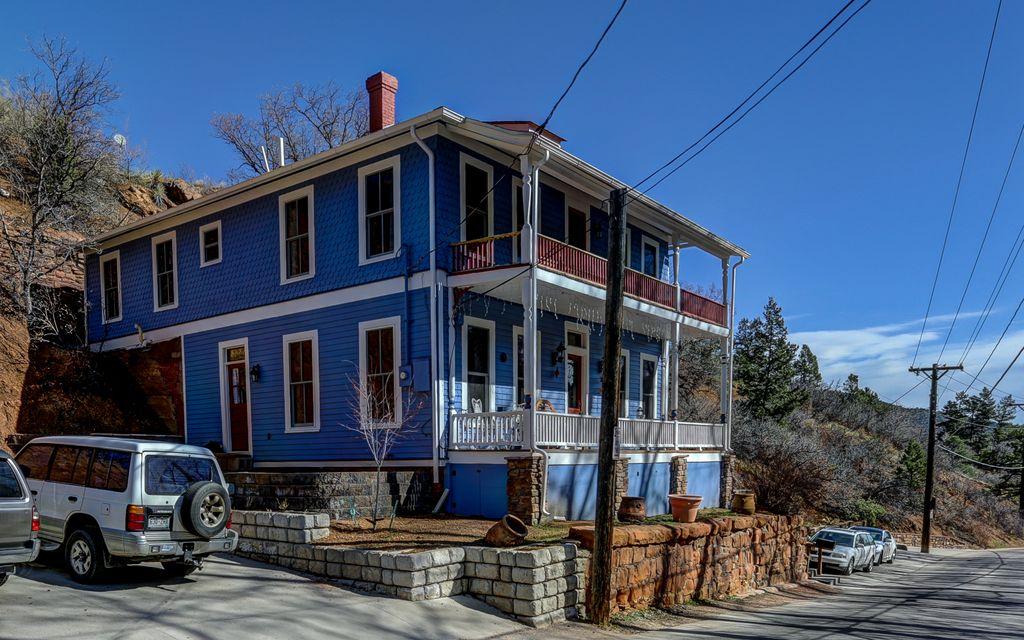 Pet Friendly Vacation Rentals In Manitou Springs Co Bringfido