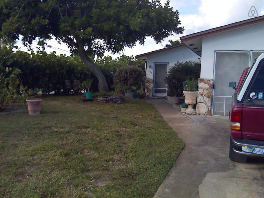 Pet Friendly Hotels In Satellite Beach Fl Bringfido