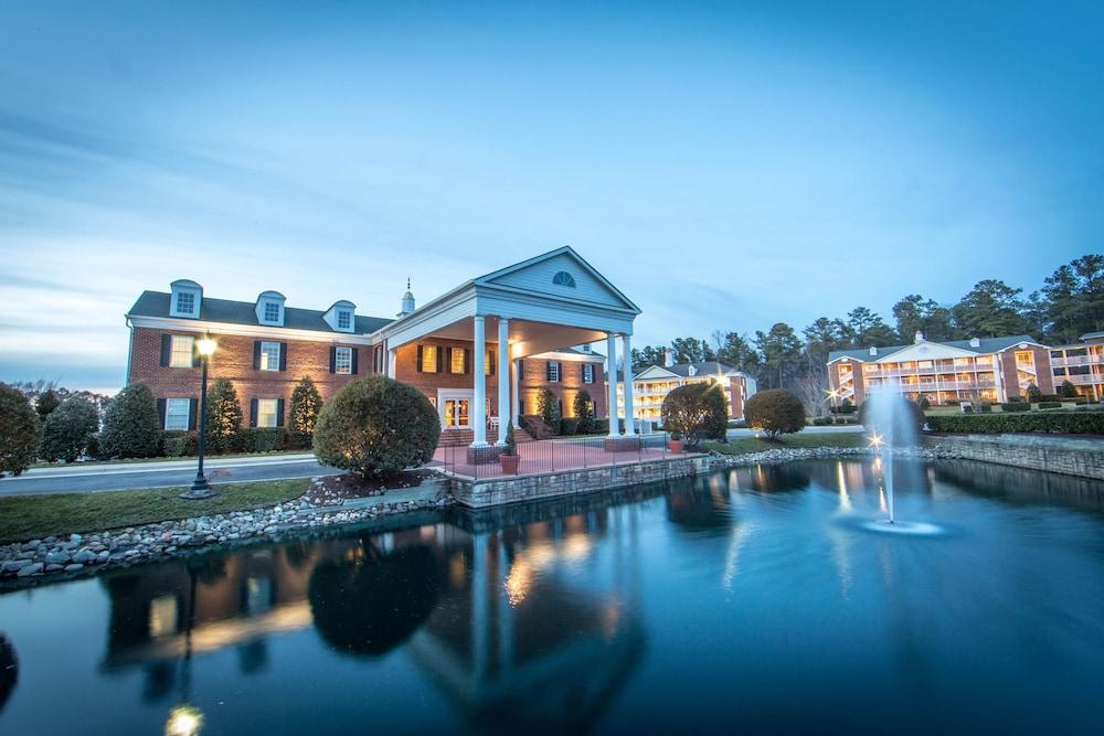 Holiday Inn Club Vacations Williamsburg Resort an IHG Hotel Pet Policy