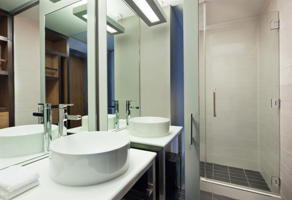 Aloft Manhattan Downtown Financial District Pet Policy