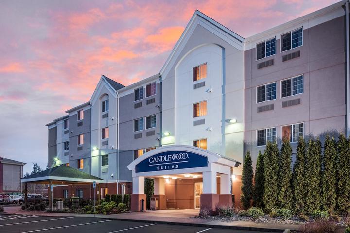 Pet Friendly Candlewoods Suites Lacey an IHG Hotel