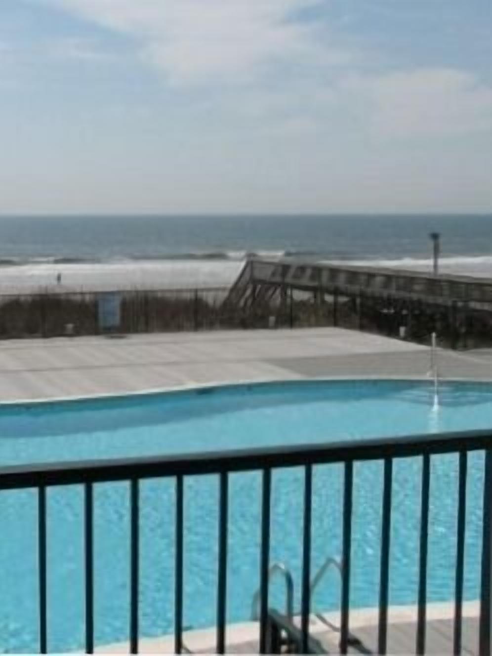 Pet-Friendly Hotels in Ocean Isle Beach, NC: A Complete Guide