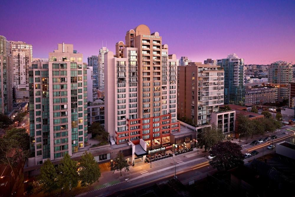 Pet Friendly Residence Inn by Marriott Vancouver Downtown