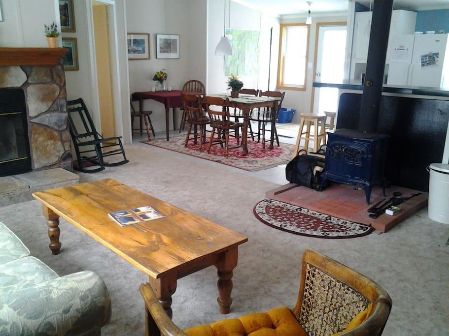 Keene Valley Airbnb Rentals Pet Policy