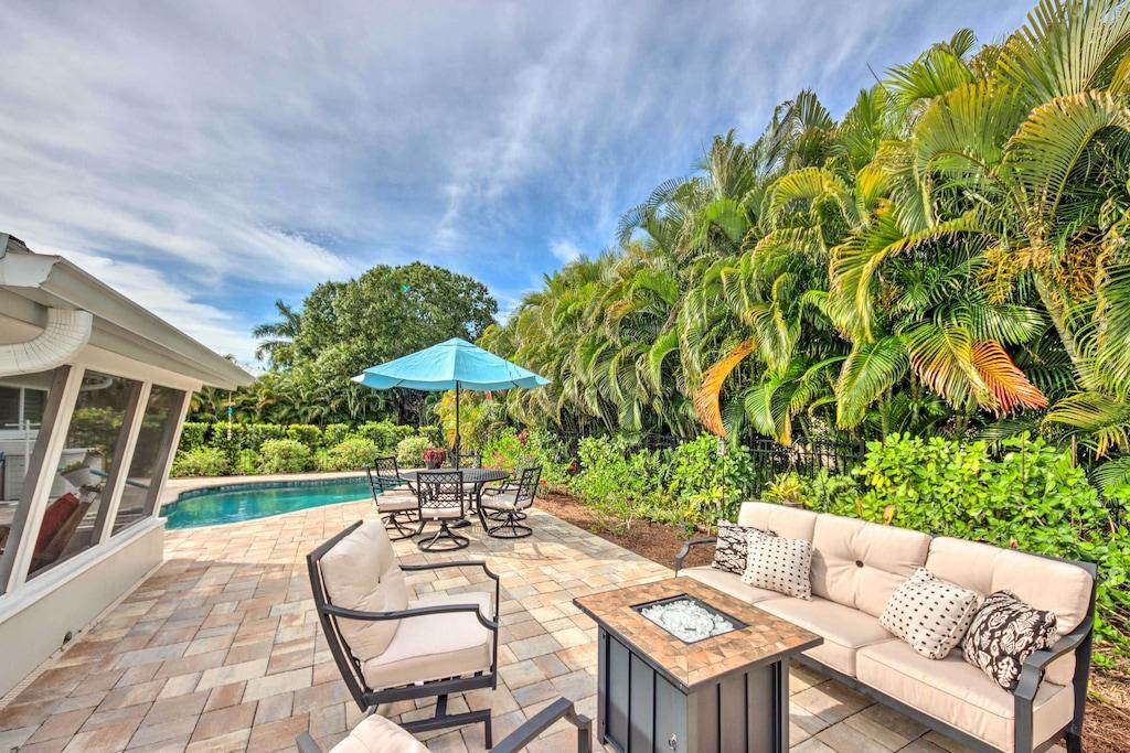 Lush Punta Gorda Escape with Private Pool & Lanai Pet Policy