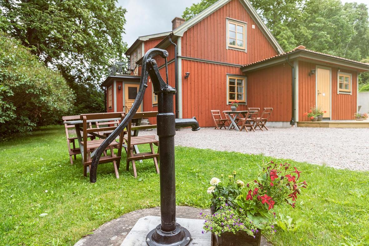 Pet Friendly Löfwings B&B