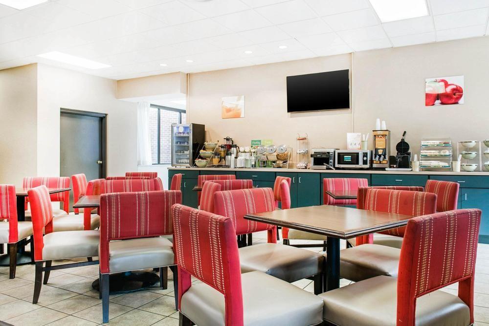 Quality Inn & Suites Zanesville Pet Policy