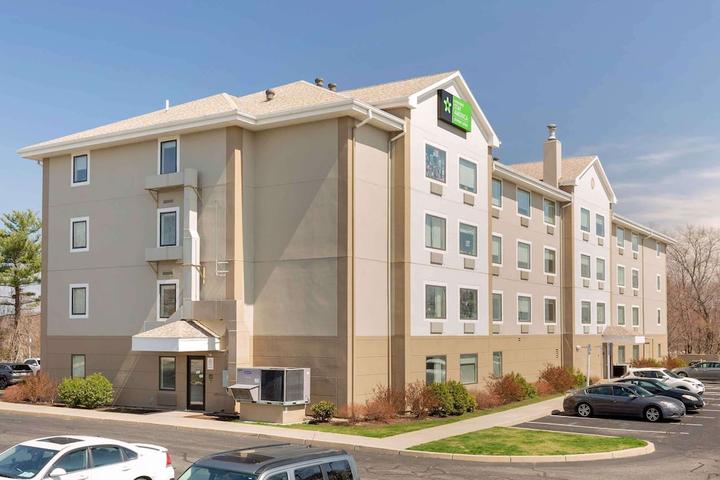 Pet Friendly Extended Stay America Premier Suites Providence E Providence