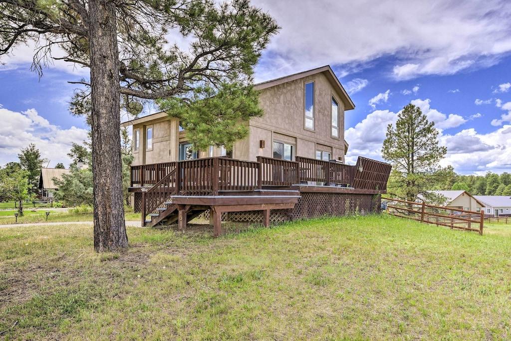 Sunny Pagosa Springs Home with Deck & Fire Pit Pet Policy