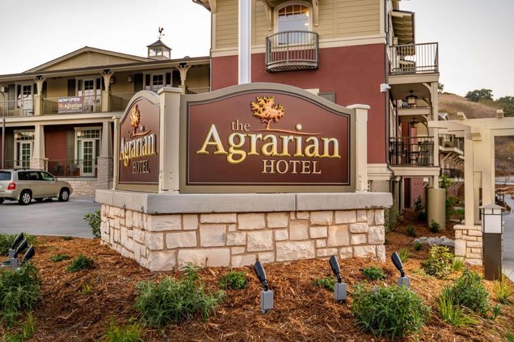 Pet Friendly The Agrarian Hotel, BW Signature Collection