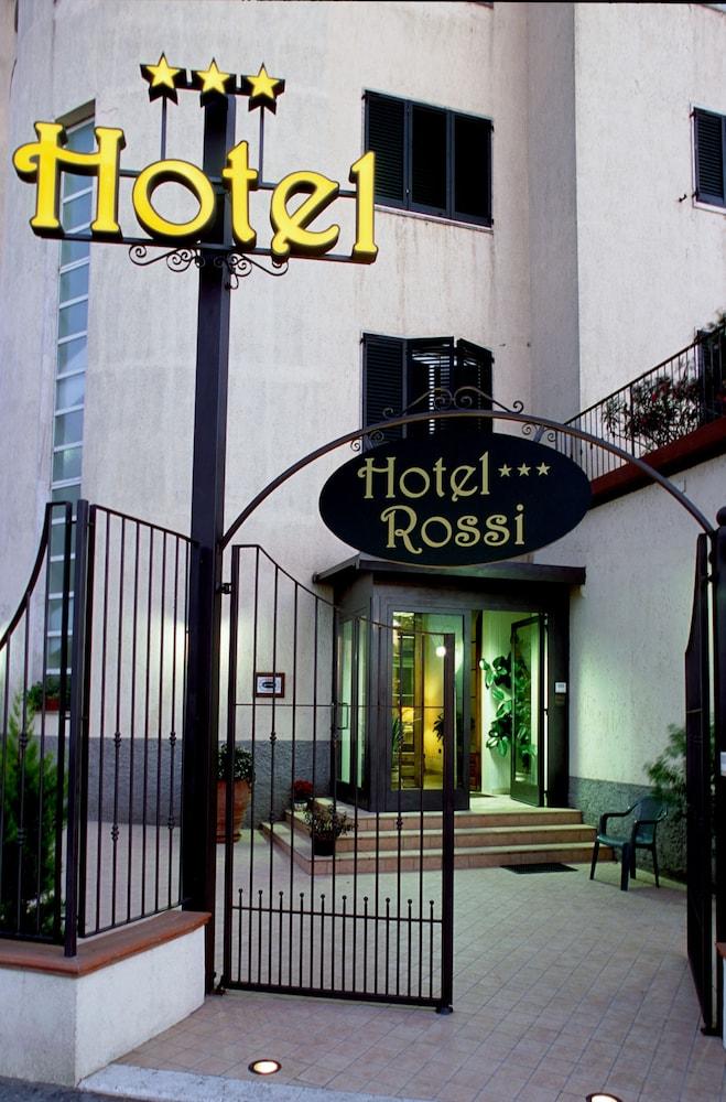 Pet Friendly Hotel Rossi