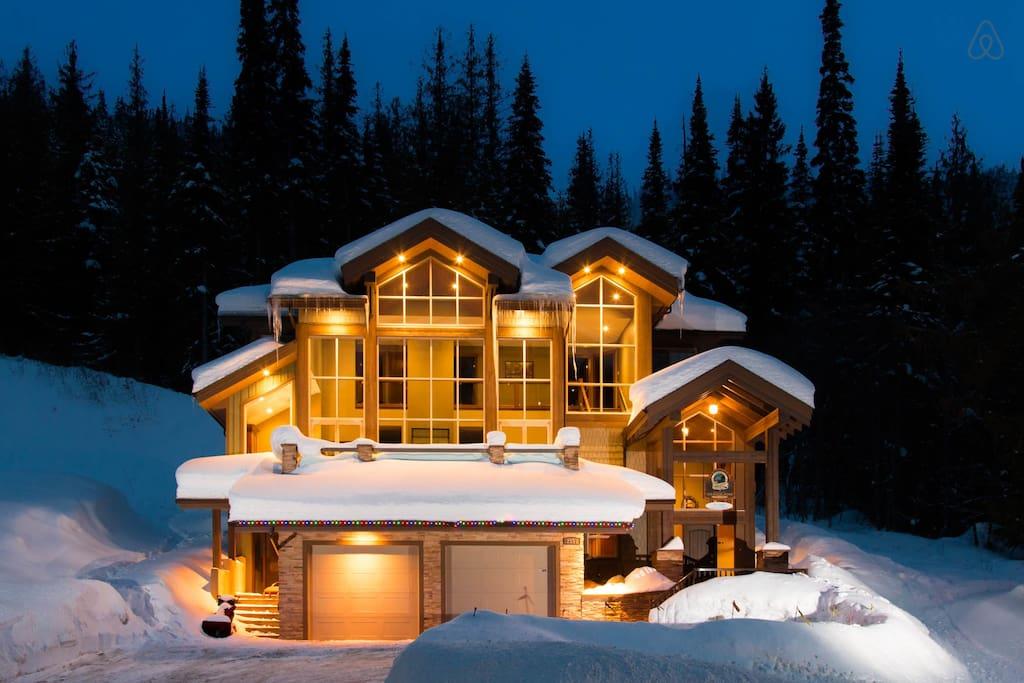Sun Peaks Airbnb Rentals Pet Policy
