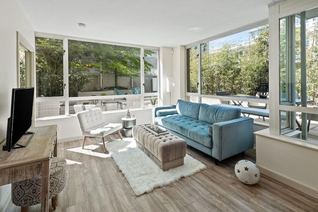 Private Terrace Oasis in Downtown Victoria Pet Policy