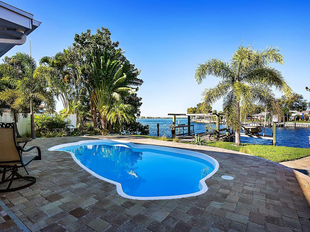 Pet Friendly Vacation Rentals In Mulberry Fl Bringfido