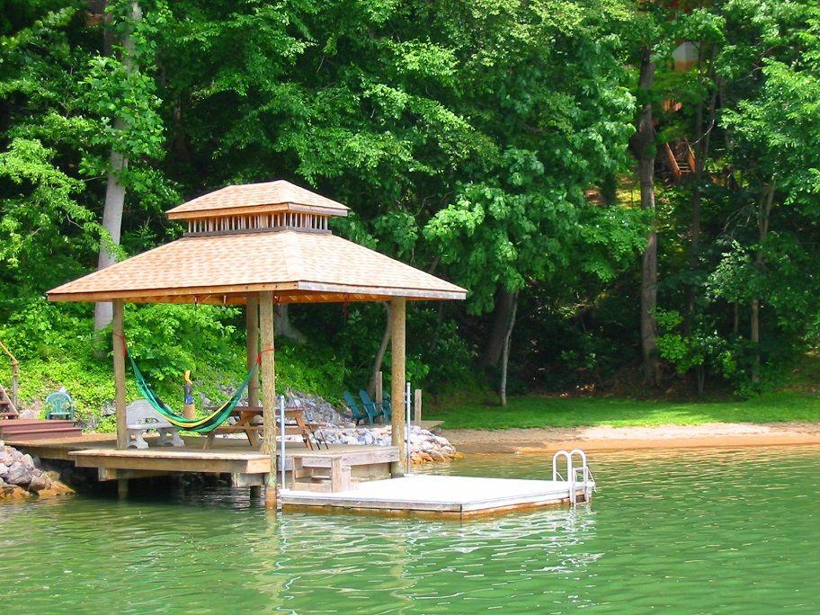 O'Neill's Getaway Pet Policy