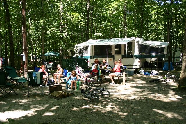 Pet Friendly Campgrounds In Byram Township Nj Bringfido