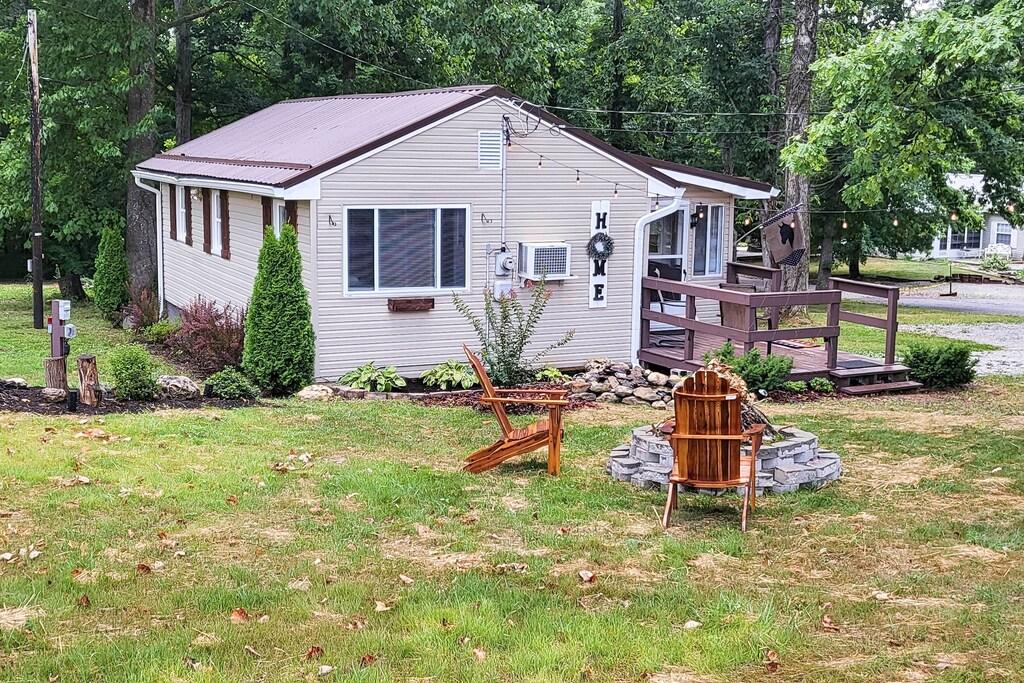 Pet Friendly Charming Somerset Cottage Near Boat Ramps