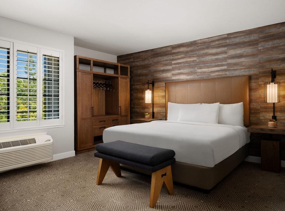 Pet Friendly Hotels in Napa, CA BringFido