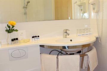 Parkhotel Rudesheim Pet Policy