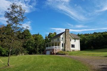 Pet Friendly Vacation Rentals In Mill Run Pa Bringfido
