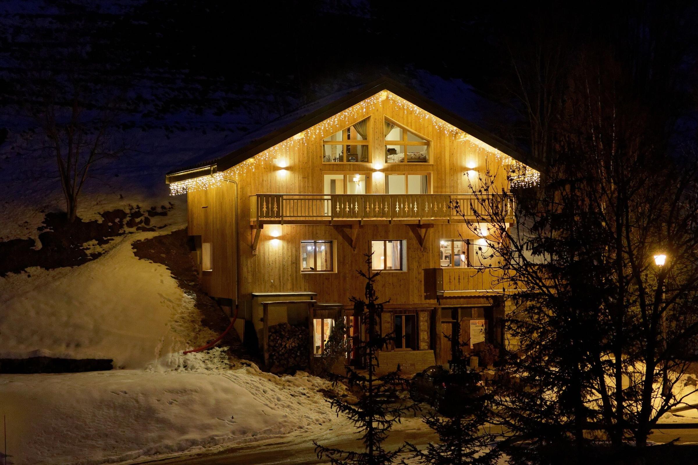 Pet Friendly Chalet Cote Soleil