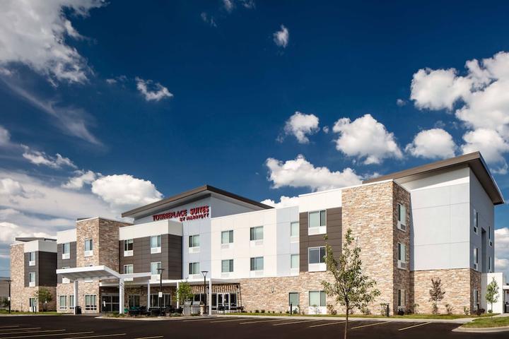 Pet Friendly TownePlace Suites by Marriott Milwaukee West Bend