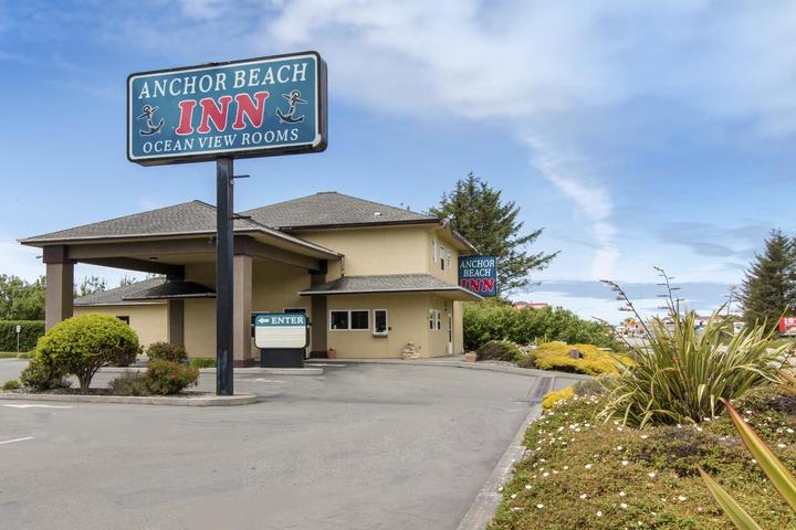 Pet Friendly Hotels & Resorts in Crescent City, CA - BringFido