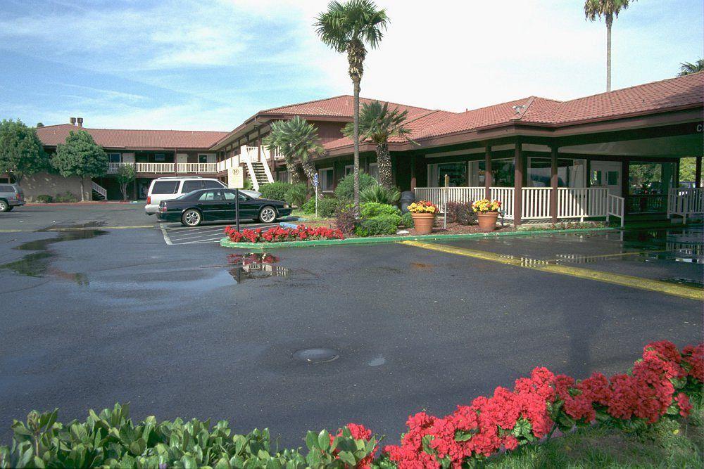Budgetel Inn & Suites Modesto Pet Policy