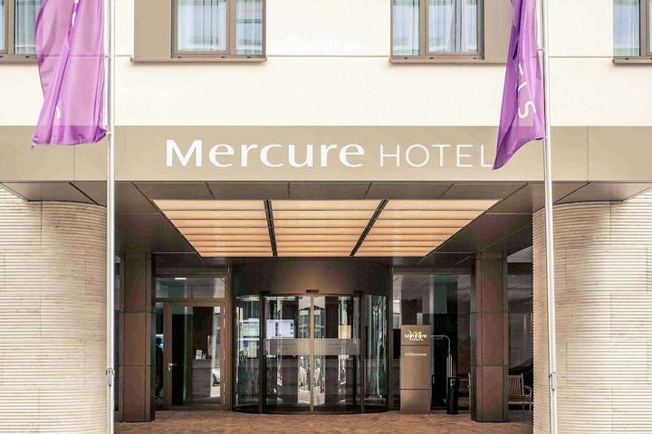 Pet Friendly Mercure Hotel Wiesbaden City