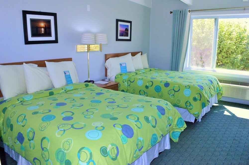 Beachfront Inn Pet Policy